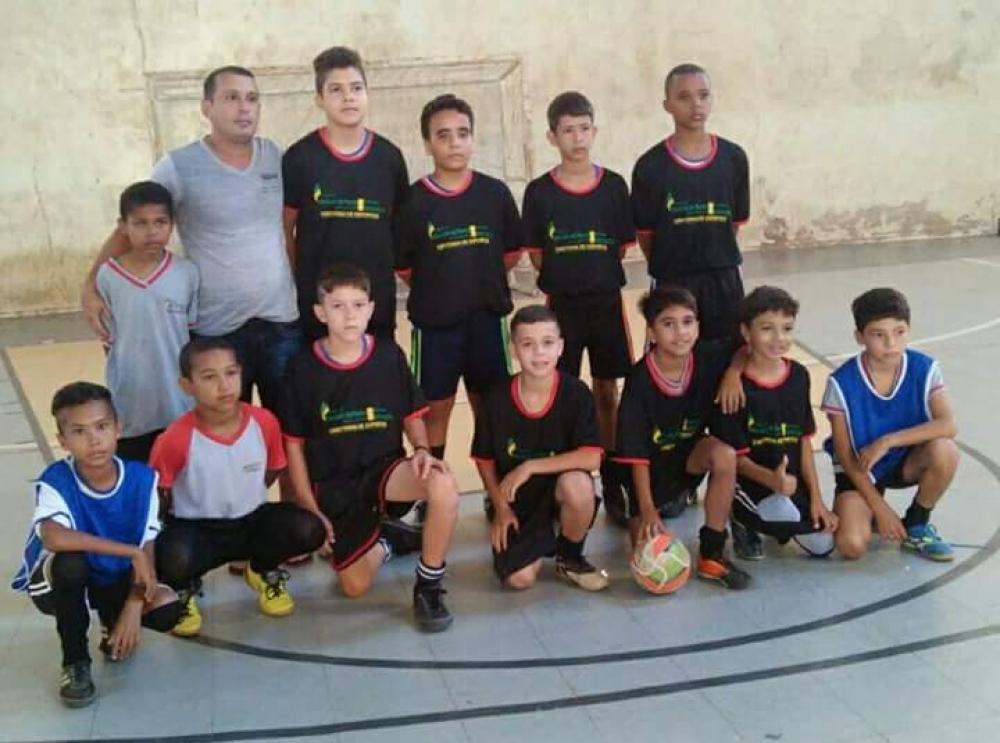 Escolinha Municipal De Futsal Participa De Jogo Amistoso - Prefeitura ...